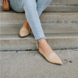 M. Gemi Nude Leather Flats
